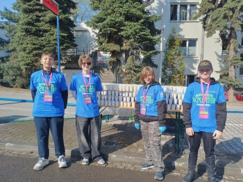 9edb0c21-3fb6-4b90-bb87-cf058e753e05