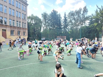2.JPG