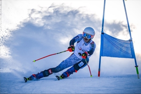 Ambroży Mars Mistrzem Polski w Narciarstwie!